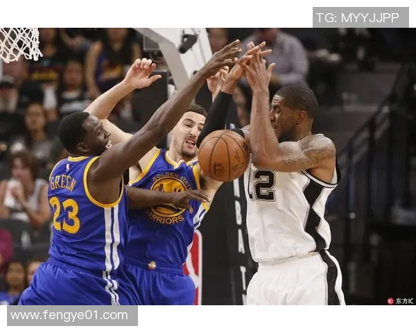 2015年NBA勇士与马刺激战回顾：巅峰对决的精彩瞬间与战术分析
