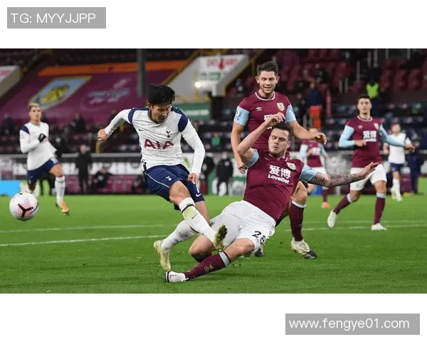 伯恩利与曼城对决分析双方实力与战术布局探讨